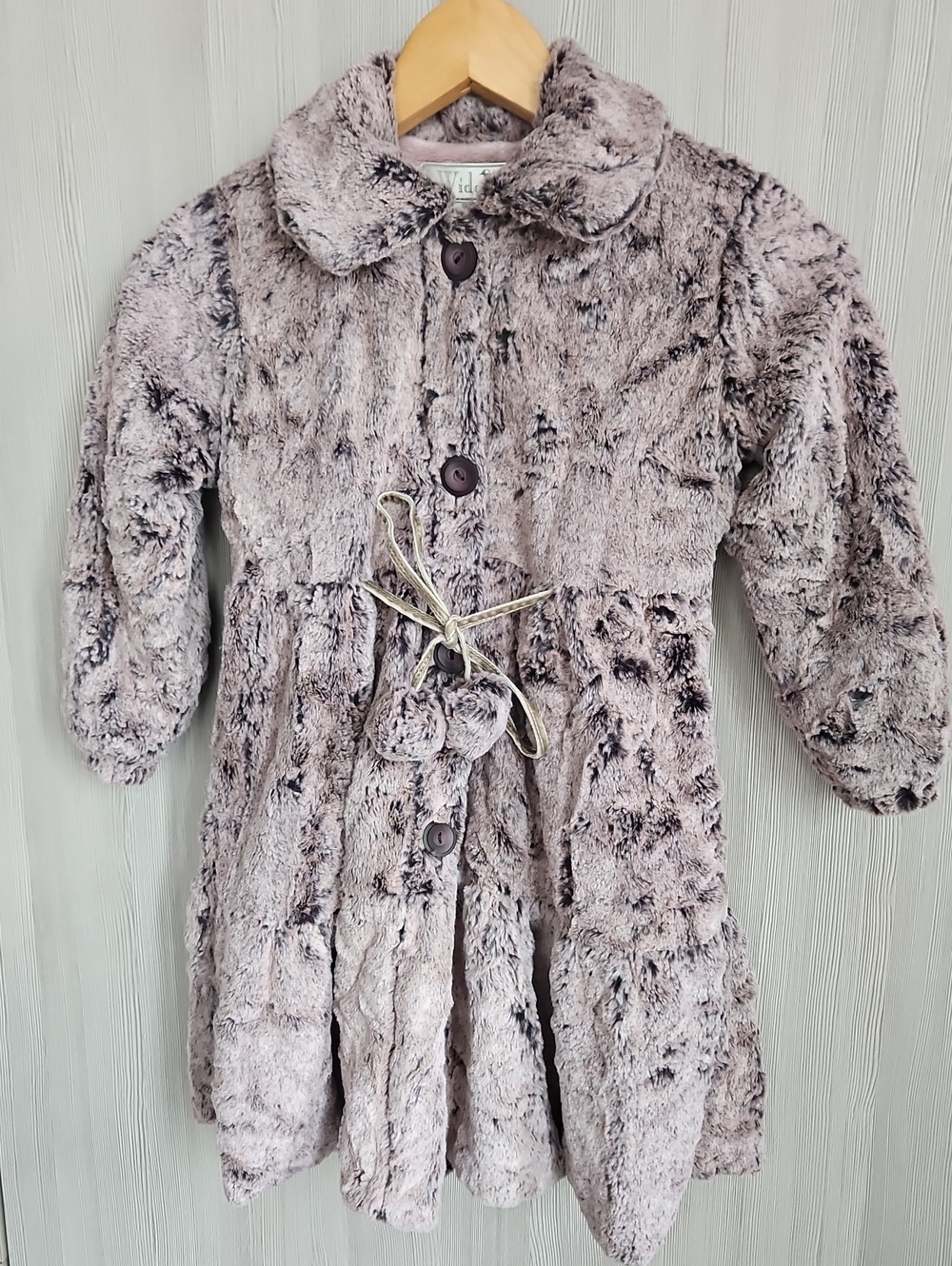 Widgeon Kids Taupe Faux-Fur Coat Size 5